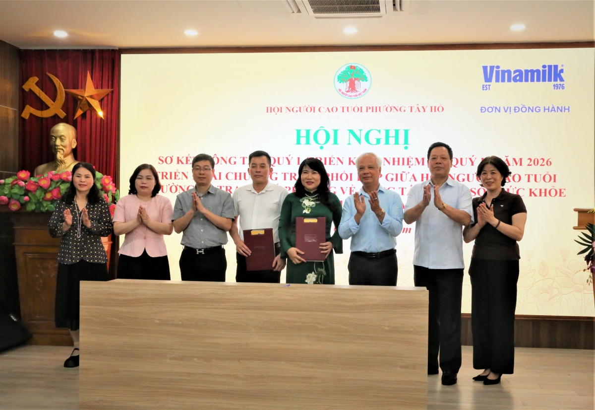 Tây Hồ tiên phong ký kết phối hợp chăm sóc sức khỏe NCT: Mô hình đầu tiên của Thủ đô từ cơ sở