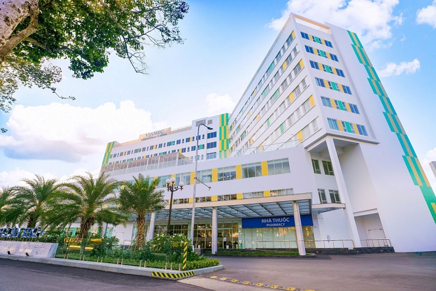 Bệnh viện Đa khoa Vinmec Cần Thơ sở hữu hệ thống cơ sở vật chất hiện đại, đáp ứng tiêu chuẩn chăm sóc sau sinh toàn diện.