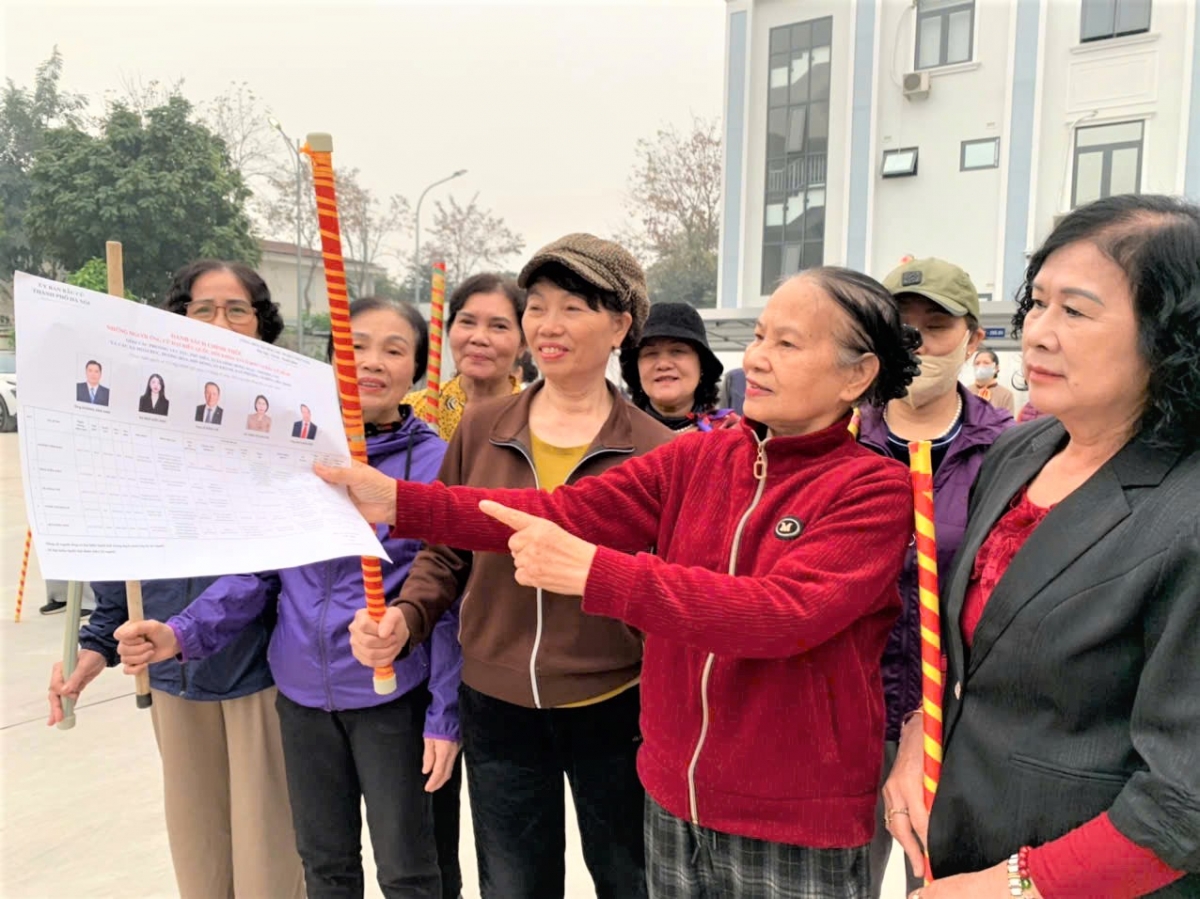 NCT phường Xuân Đỉnh tham gia tuyên truyền bầu cử đại biểu Quốc hội khóa XVI và đại biểu HĐND các cấp nhiệm kỳ 2026-2031