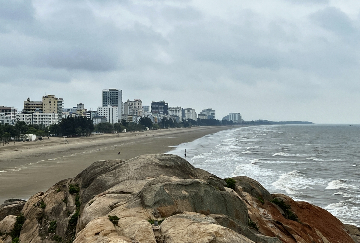 Bãi biển Sầm Sơn chuẩn bị bước vào mùa du lịch