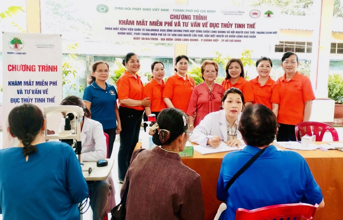Lan tỏa yêu thương từ chương trình khám mắt miễn phí cho người cao tuổi và người khó khăn trên địa bàn phường Chánh Hiệp
