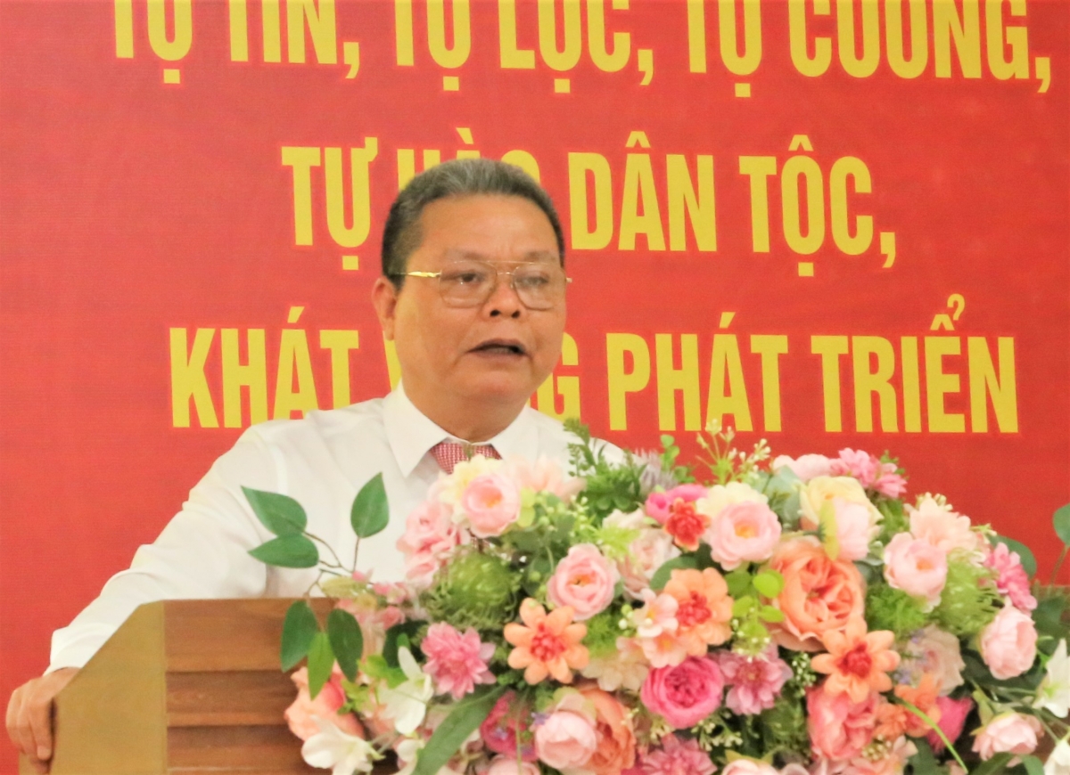 Ông Phạm Huy Giáp phát biểu