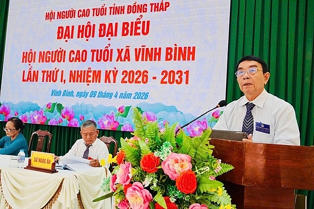 Ông Nguyễn Văn Lâm – Phó Chủ tịch Hội NCT tỉnh phát biểu chỉ đạo Đại hội.