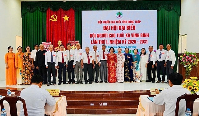 Ban Chấp hành Hội NCT xã Vĩnh Bình khóa I, nhiệm kỳ 2026 – 2031 ra mắt Đại hội.