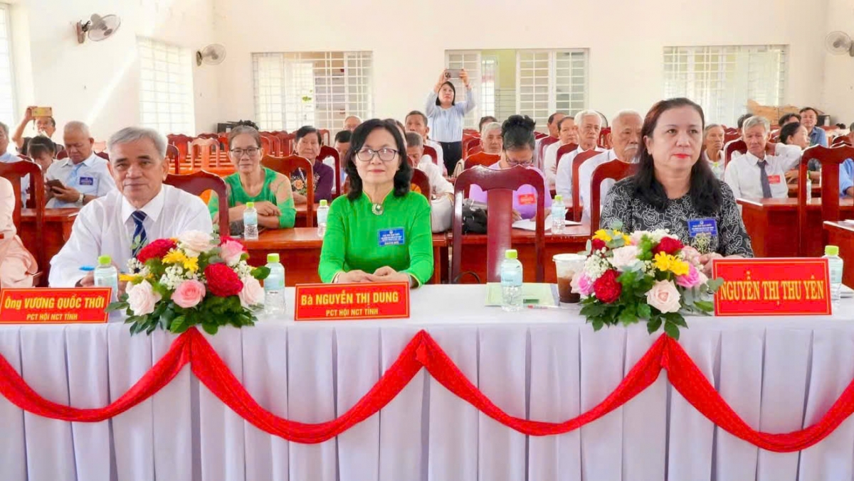 Các đại biểu dự Đại hội