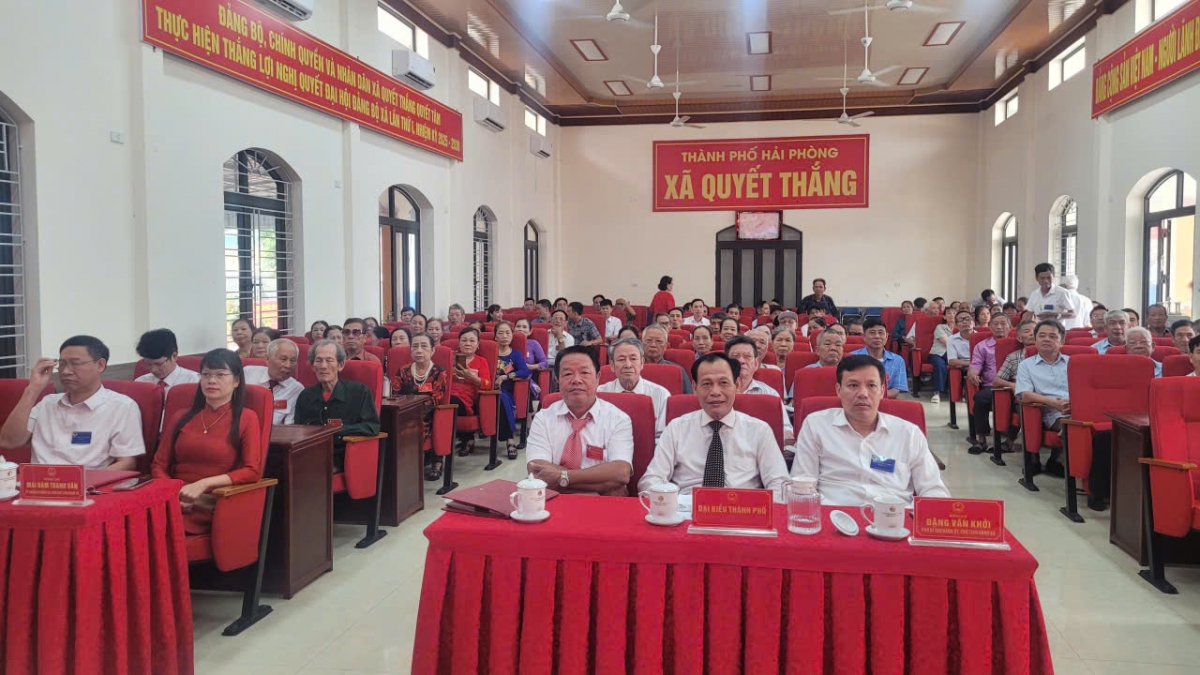 Các đại biểu dự Đại hội