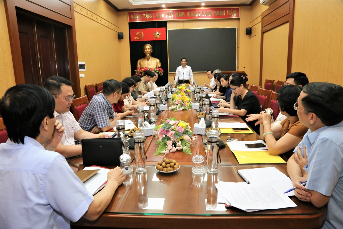 Tăng cường phối hợp, triển khai hiệu quả Chương trình “Mắt sáng cho người cao tuổi”