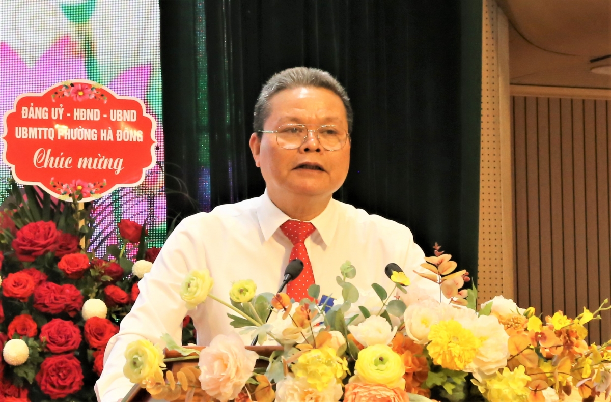 Ông Phạm Huy Giáp phát biểu