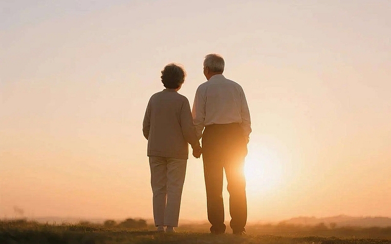 Khi tuổi về già