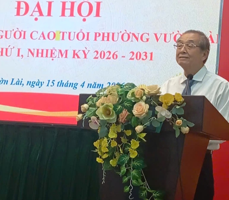 TS. Huỳnh Thành Lập phát biểu chỉ đạo tại Đại hội Người cao tuổi phường Vườn Lài