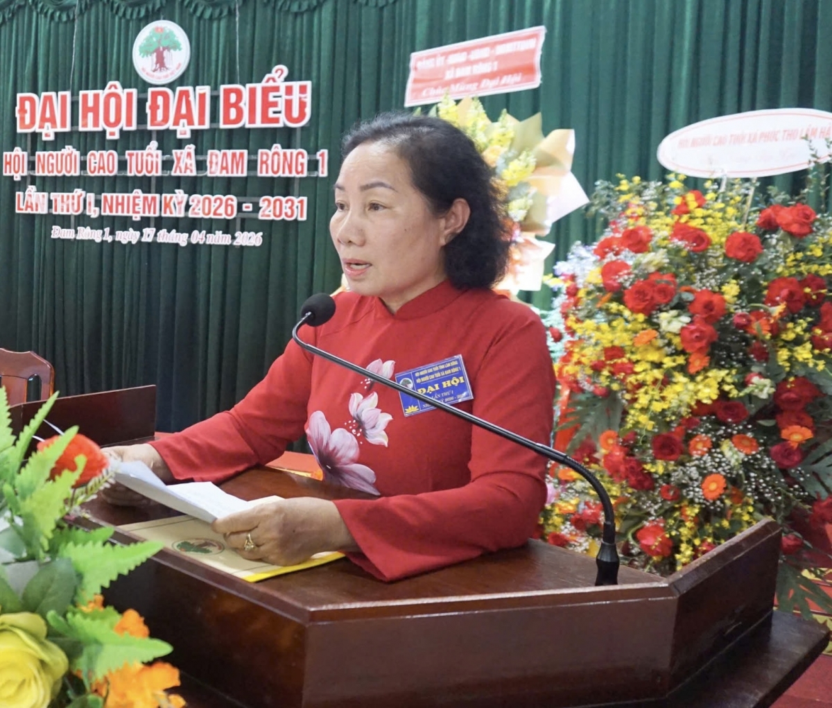 Bà Nguyễn Thị Phúc- Chủ tịch Hội Người cao tuổi tỉnh Lâm Đồng phát biểu chỉ đạo