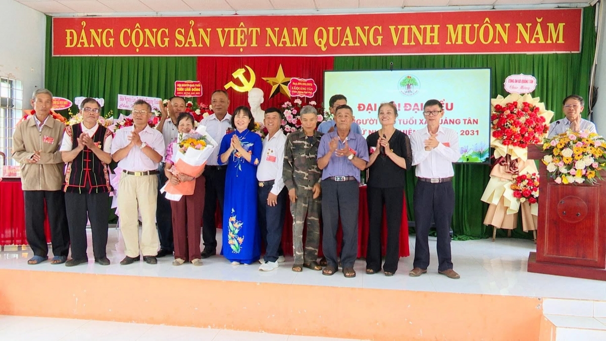 Ra mắt BCH Hội Người cao tuổi xã Quảng Tân nhiệm kỳ mới