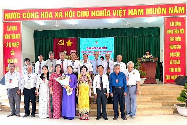 6.Ban Chấp hành Hội NCT xã Tân Đông khóa I, nhiệm kỳ 2026 – 2031 ra mắt Đại hội. 