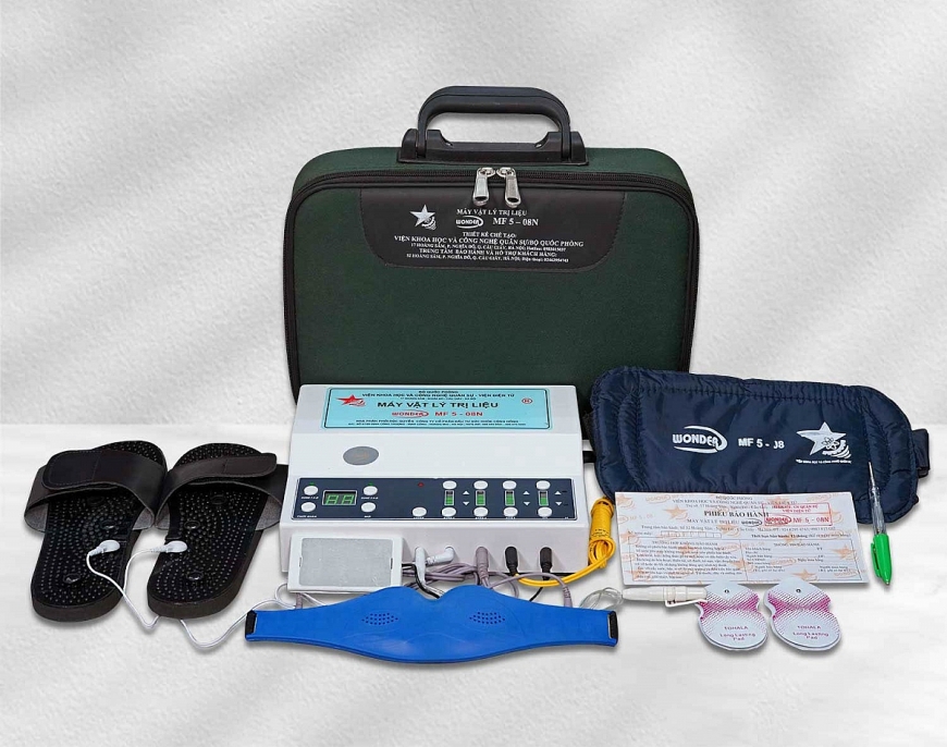 Người cao tuổi có nên dùng máy vật lý trị liệu tại nhà? Cách dùng đúng để giảm đau an toàn