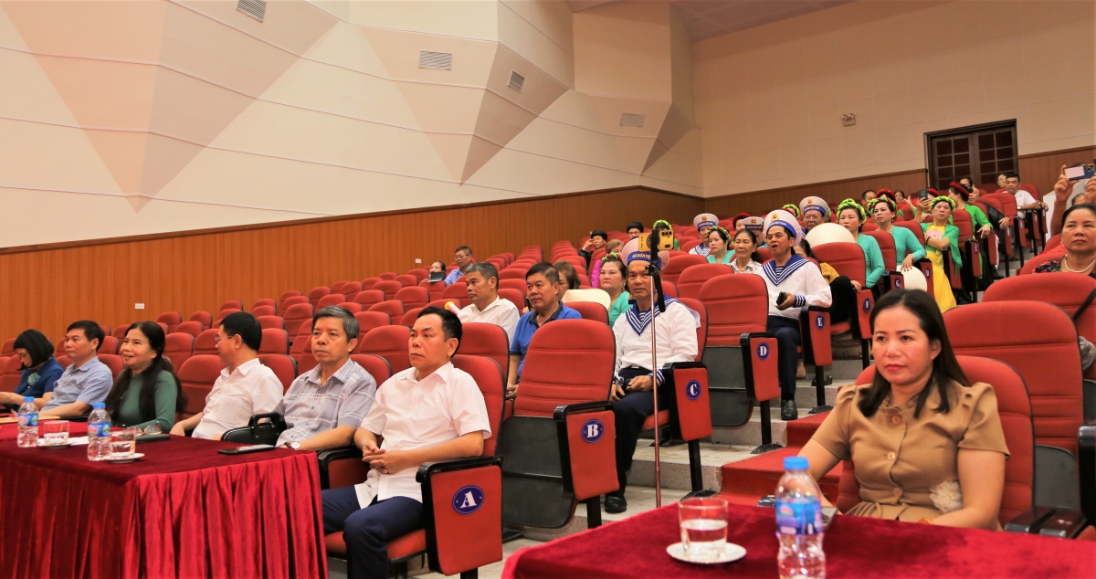 Giai điệu dân ca ngân vang - “chất men” tinh thần của NCT Gia Lâm