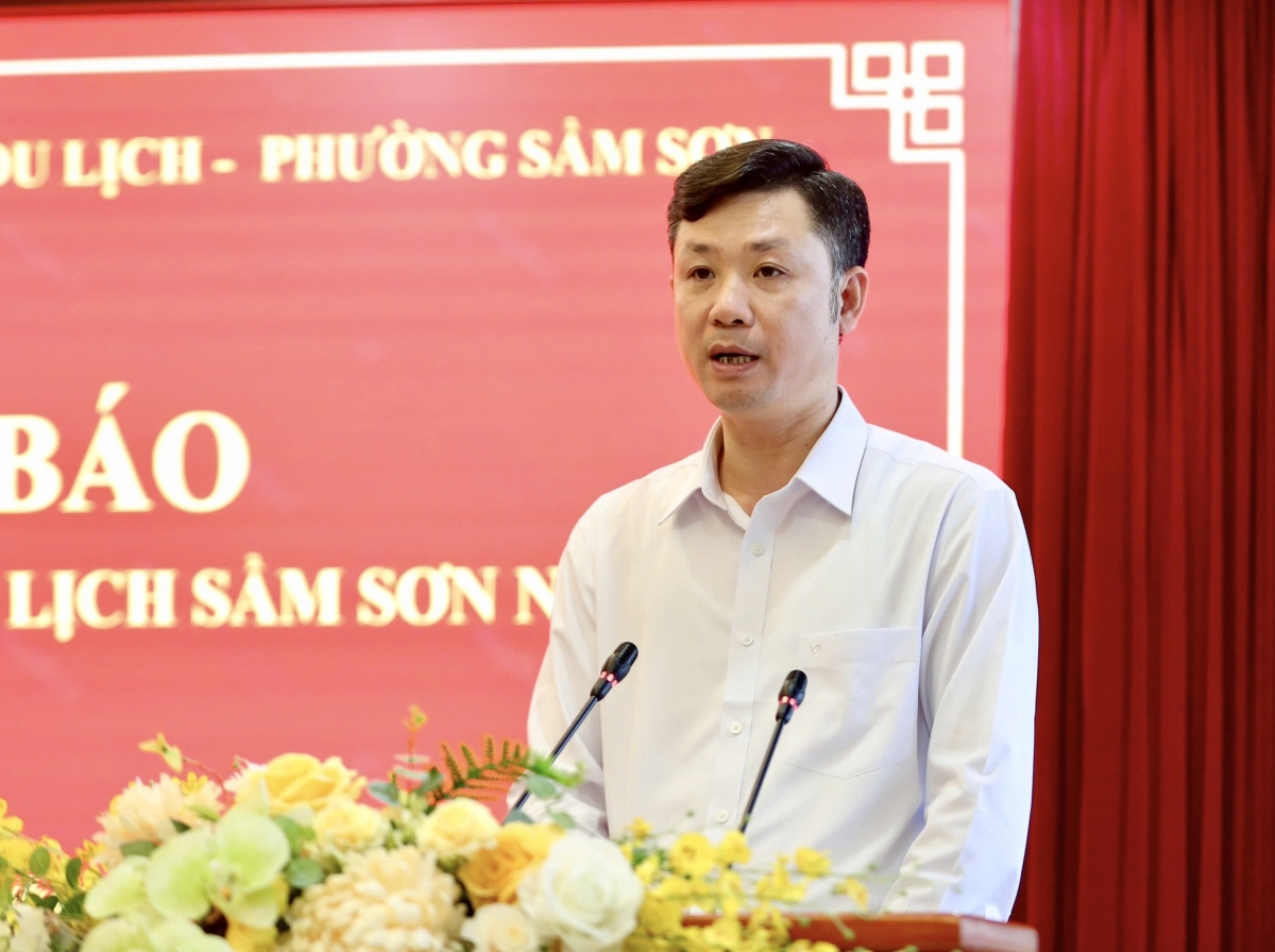 Ông Lê Văn Trung - Tỉnh ủy viên, Giám đốc Sở Văn hóa thể thao và Du lịch Thanh Hóa phát biểu tại buổi Họp báo