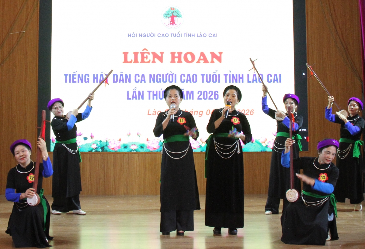 Ngân vang tiếng hát dân ca Người cao tuổi nơi miền biên cương Lào Cai