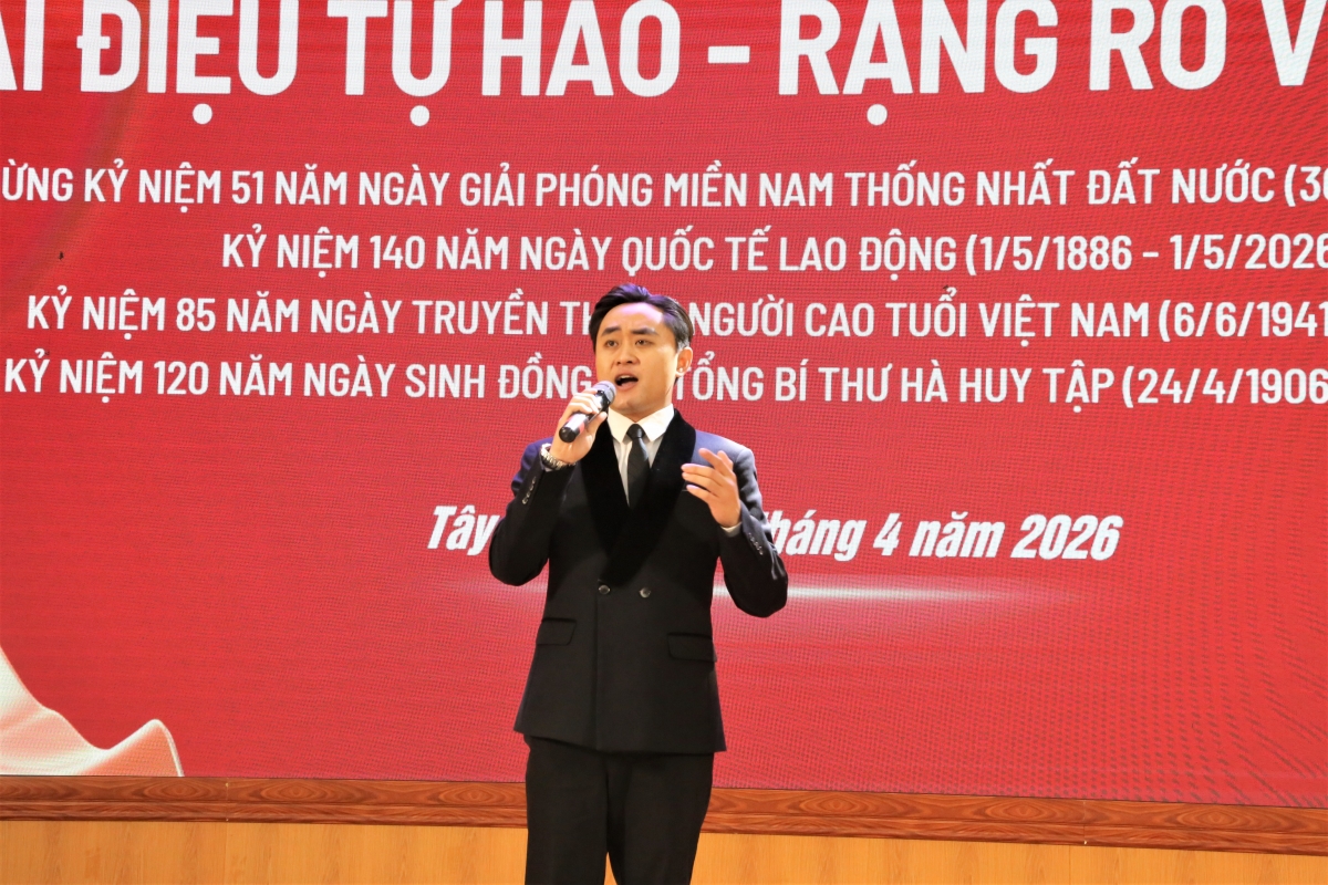 “Rạng rỡ Việt Nam” - Khi người cao tuổi tiếp lửa cho tuổi trẻ