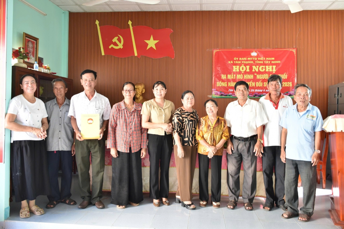 Các đại biểu tham dự chương trình