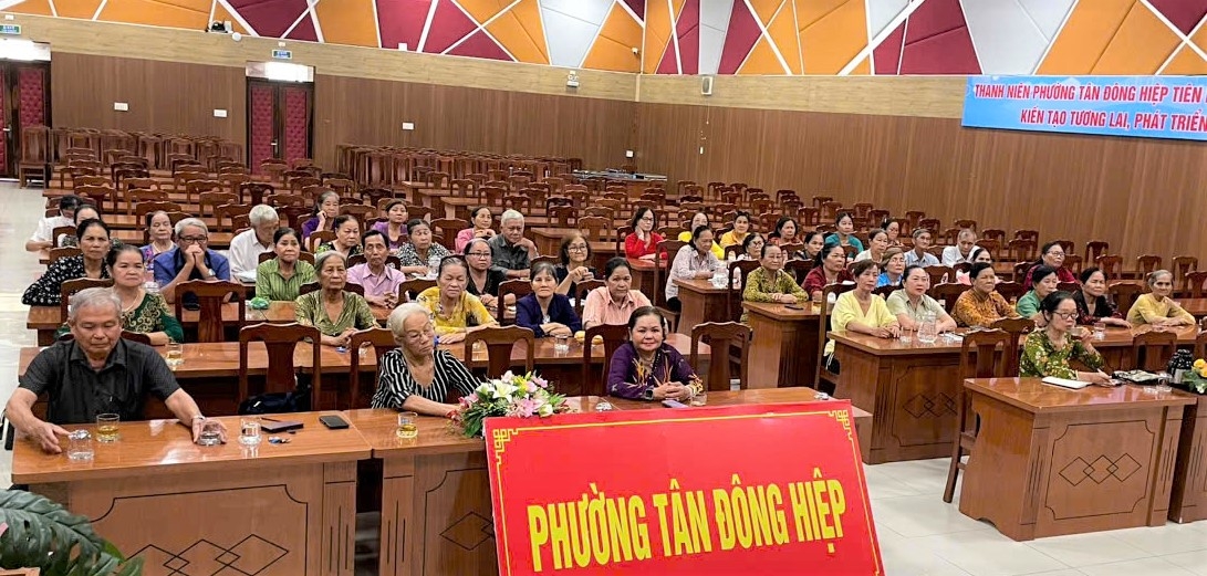 NCT TP Hồ Chí Minh tham dự Hội nghị trực tuyến