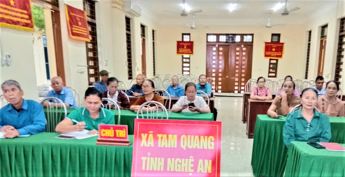 NCT xã biên giới Tam Quang, tỉnh Nghệ An tham dự Hội nghị