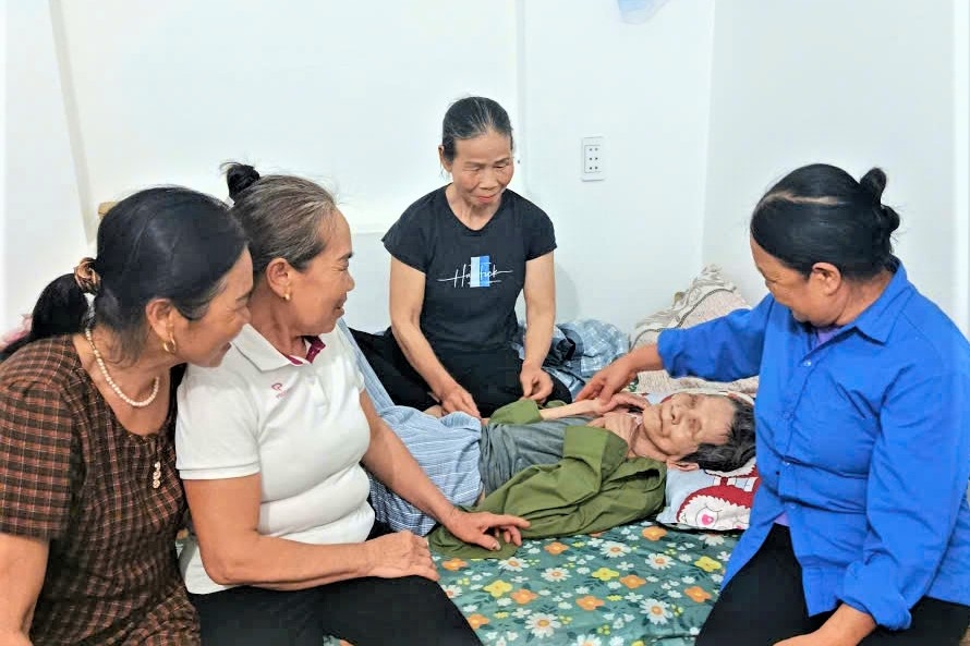 Hội NCT xã Thái Sơn thăm hỏi hội viên hoàn cảnh khó khăn, ốm đau dài ngày