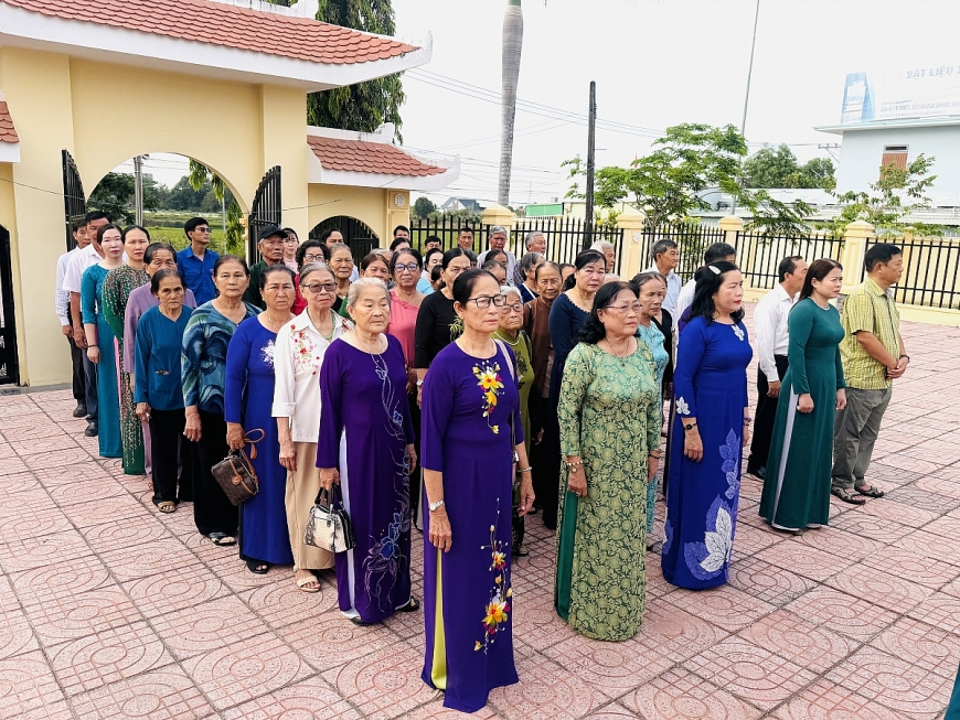 Những ngày tháng Tư về xã Anh hùng Hàm Liêm