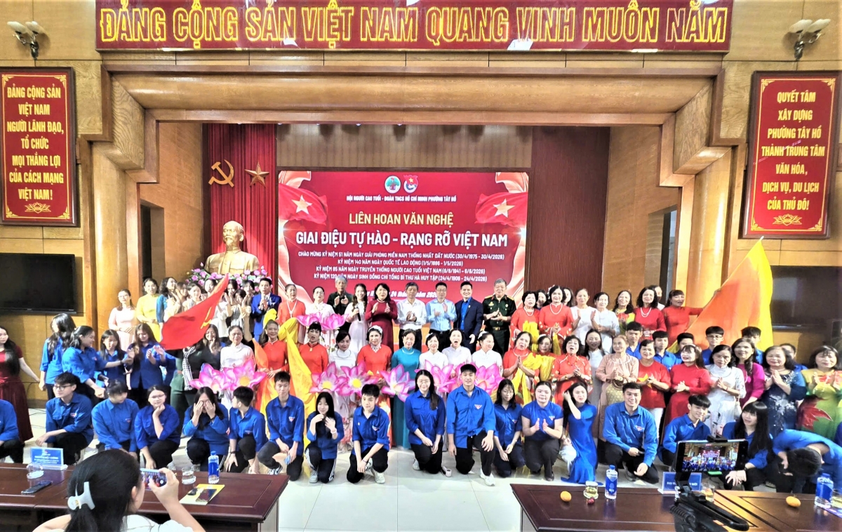 “Ông bà trong trái tim em” - Nét vẽ tuổi thơ, nhịp cầu yêu thương