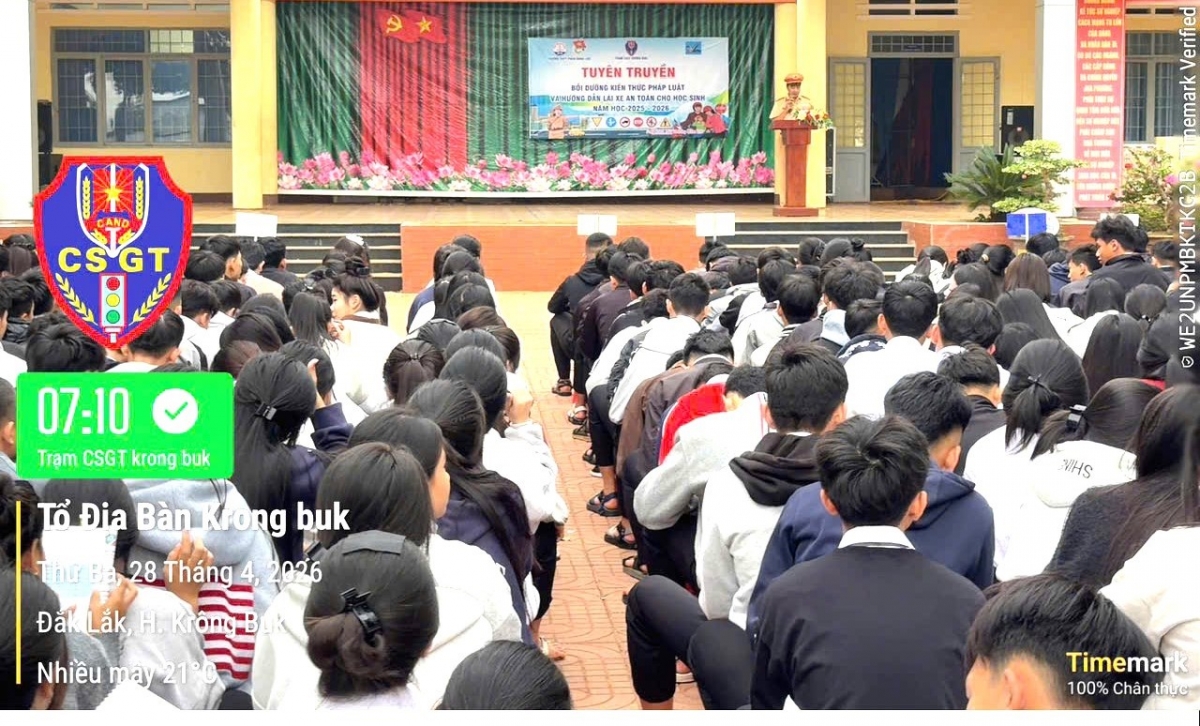 Văn hóa giao thông học đường được lan tỏa thông qua các buổi tuyên truyền dành cho học sinh THPT tại Đắk Lắk.