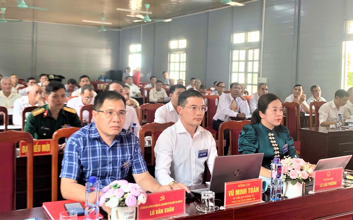 Các đại biểu tham dự đại hội