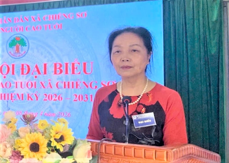 Bà Mùi Thị Thủy phát biểu