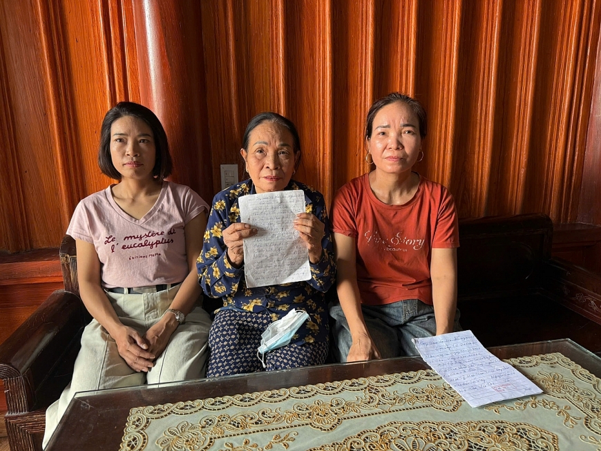 Bà Nguyễn Thị Thành và hai con ý kiến việc giấy trả nợ của ông Vũ đã ký rõ ràng nhưng đến nay vẫn chưa trả nợ. 2. Ngôi nhà của ông Vũ, chị Tho xây dựng là tài sản chung tuy nhiên hiện nay anh Vũ đã bán nhưng không thực hiện trả nợ như đã thống nhất.