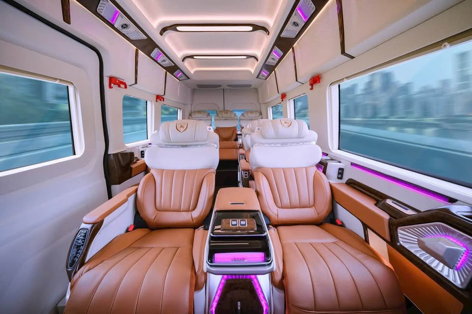 Nâng tầm trải nghiệm di chuyển với dịch vụ thuê xe Limousine đẳng cấp