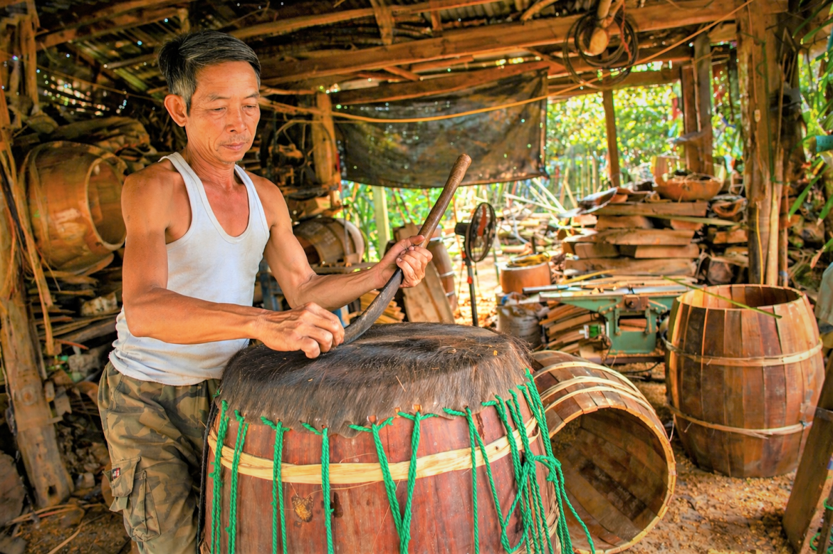 Nhất trống Lâm Yên