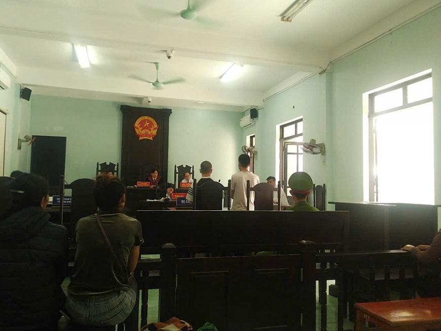 Tuyên vô hiệu hợp đồng tặng cho giả cách trong vụ án tranh chấp giữa cha và con