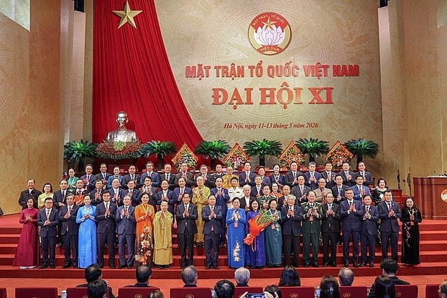 Đoàn Chủ tịch Ủy ban Trung ương MTTQ Việt Nam khóa XI, nhiệm kỳ 2026 -2031 ra mắt Đại hội - Ảnh: VGP/Toàn Thắng