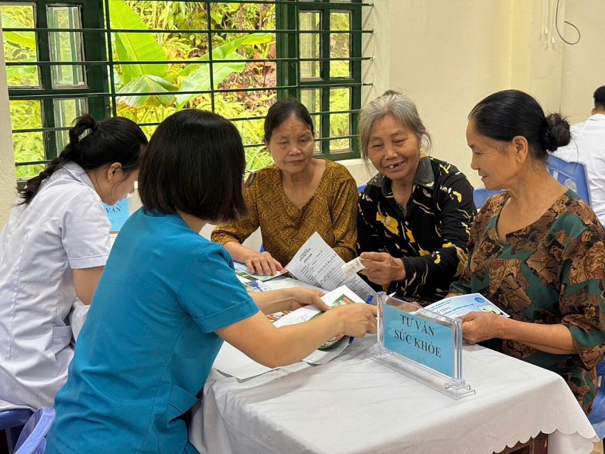 Hội NCT phường Lào Cai: Tăng cường chăm sóc sức khỏe NCT