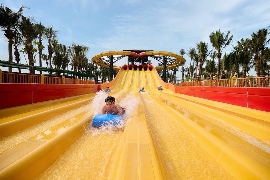 Sun World Ha Nam cũng triển khai ưu đãi sinh nhật 1 tuổi với giá vé đồng giá chỉ 150.000 đồng từ ngày 9/5 đến 22/5/2026
