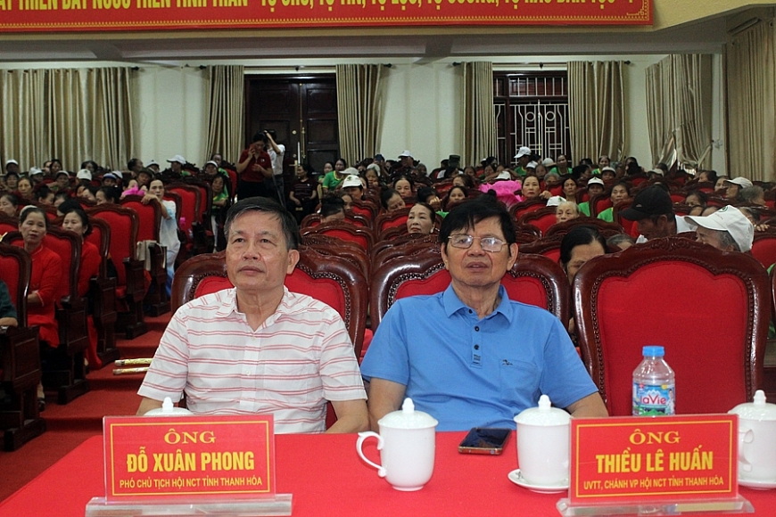 Sôi nổi đồng diễn dưỡng sinh và Liên hoan tiếng hát dân ca NCT năm 2026