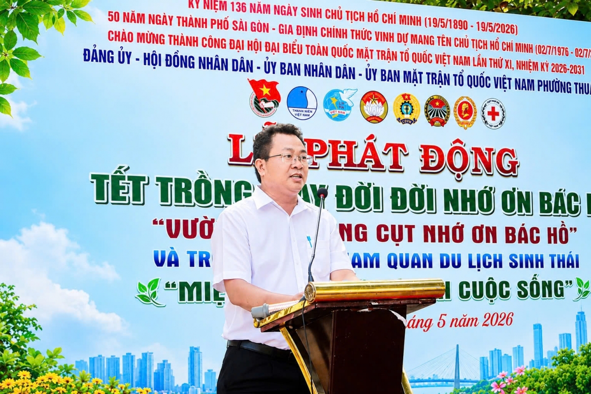 Đồng chí Nguyễn Thanh Sơn, Phó Bí thư Đảng ủy, Chủ tịch UBND phường Thuận An.