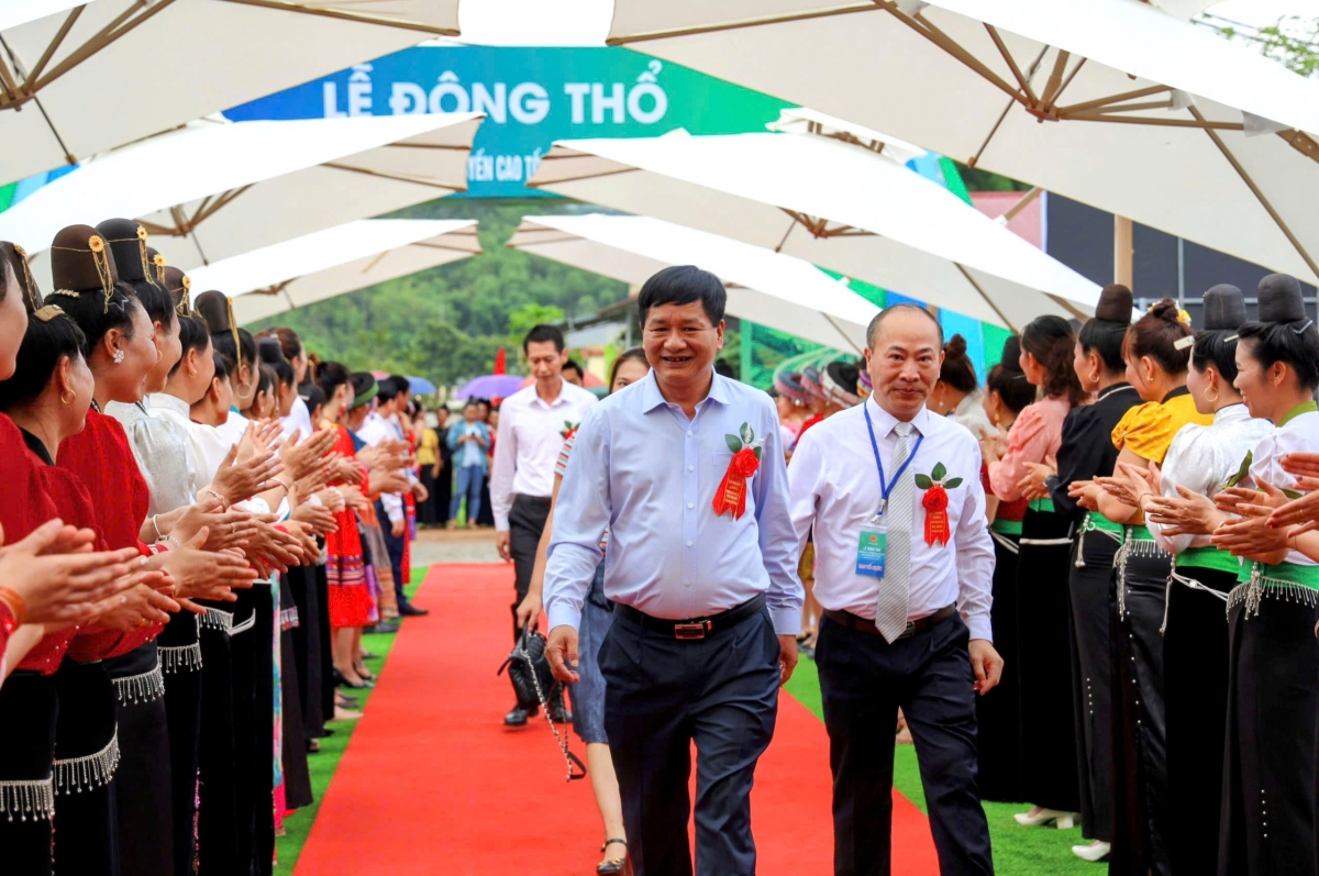 Không khí phấn khởi tại lễ động thổ tuyến cao tốc Sơn La - Điện Biên - Cửa khẩu Tây Trang, dự án hạ tầng chiến lược của khu vực Tây Bắc.