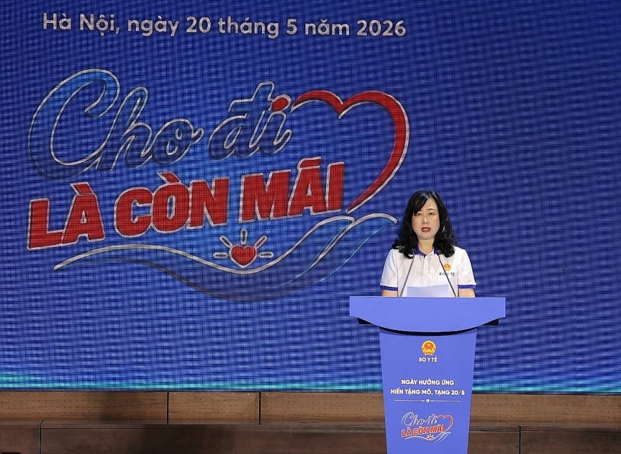 Ủy viên Trung ương Đảng, Bộ trưởng Bộ Y tế Đào Hồng Lan phát biểu.