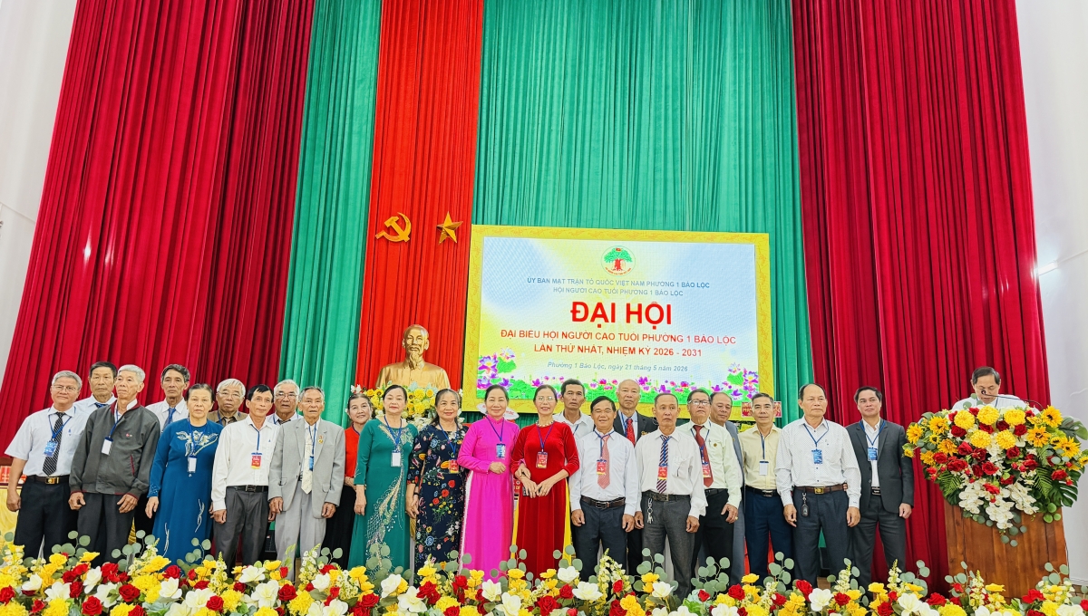 BCH Hội Người cao tuổi phường 1 Bảo Lộc nhiệm kỳ mới ra mắt Đại hội cùng lãnh đạo Hội tỉnh và lãnh đạo địa phương