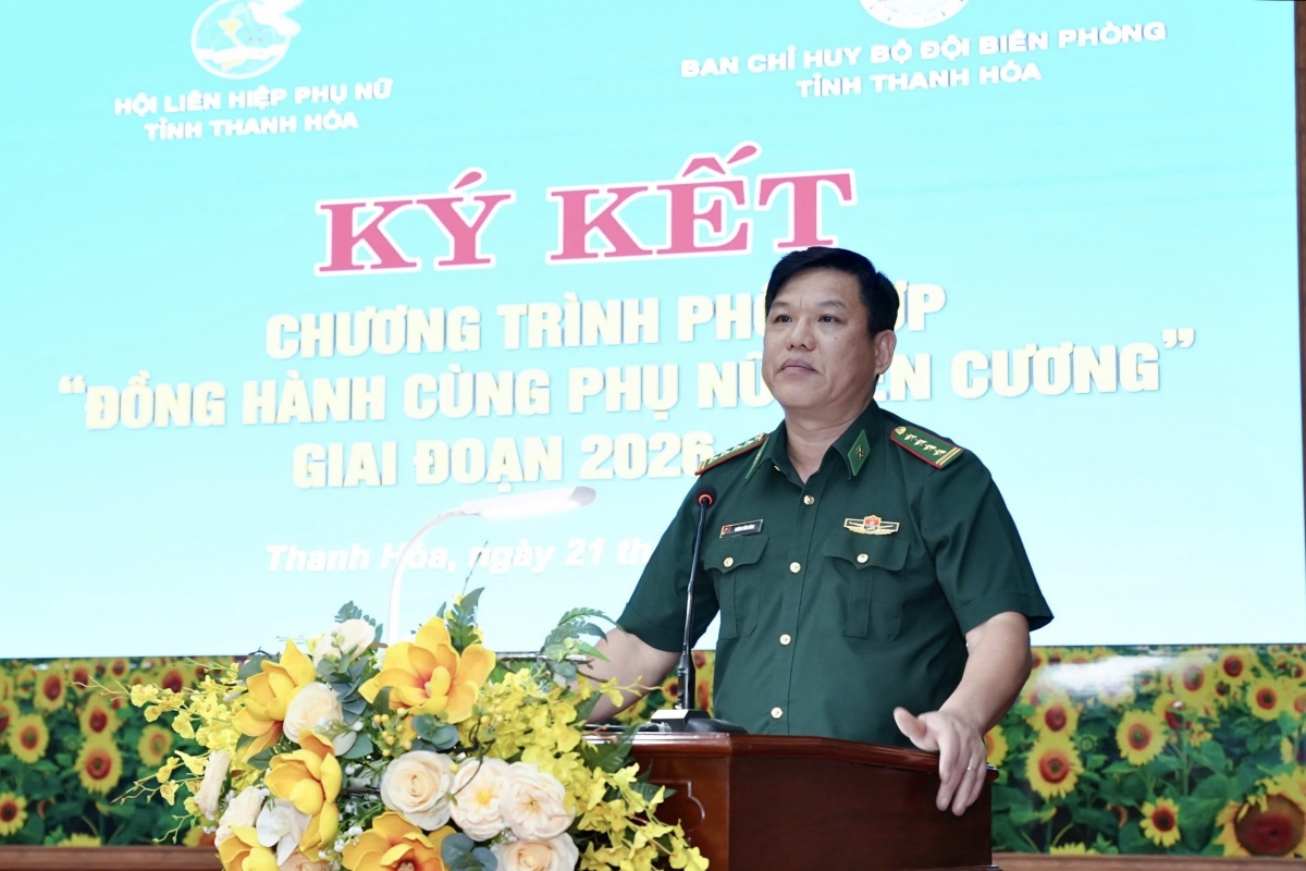 Đại tá Hoàng Văn Hùng, Chính ủy Ban Chỉ huy Bộ đội Biên phòng tỉnh Thanh Hóa phát biểu tại buổi lễ
