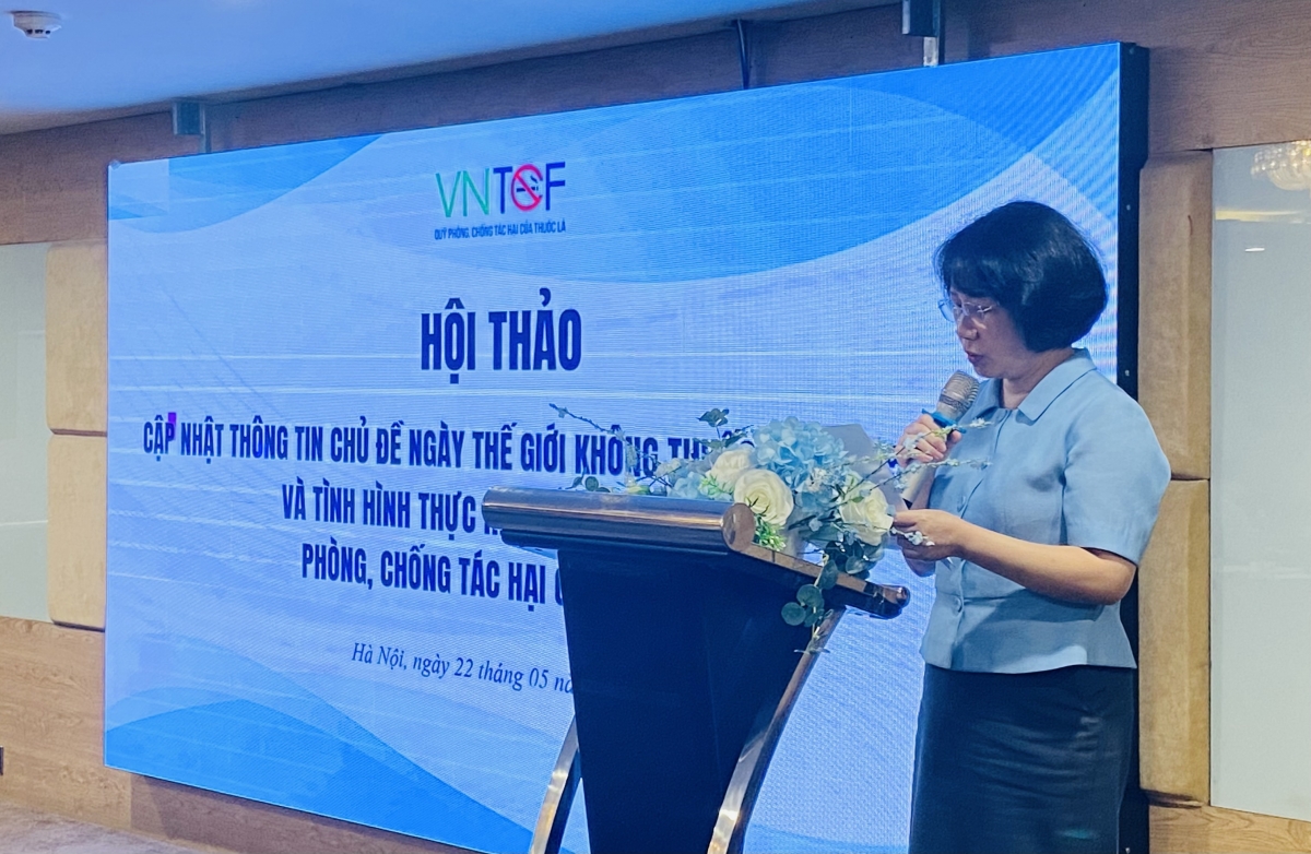 Ths.Bác sĩ Phan Thị Hải, Phó Giám đốc Quỹ Phòng, chống tác hại của thuốc lá (Bộ Y tế) phát biểu tại Hội thảo