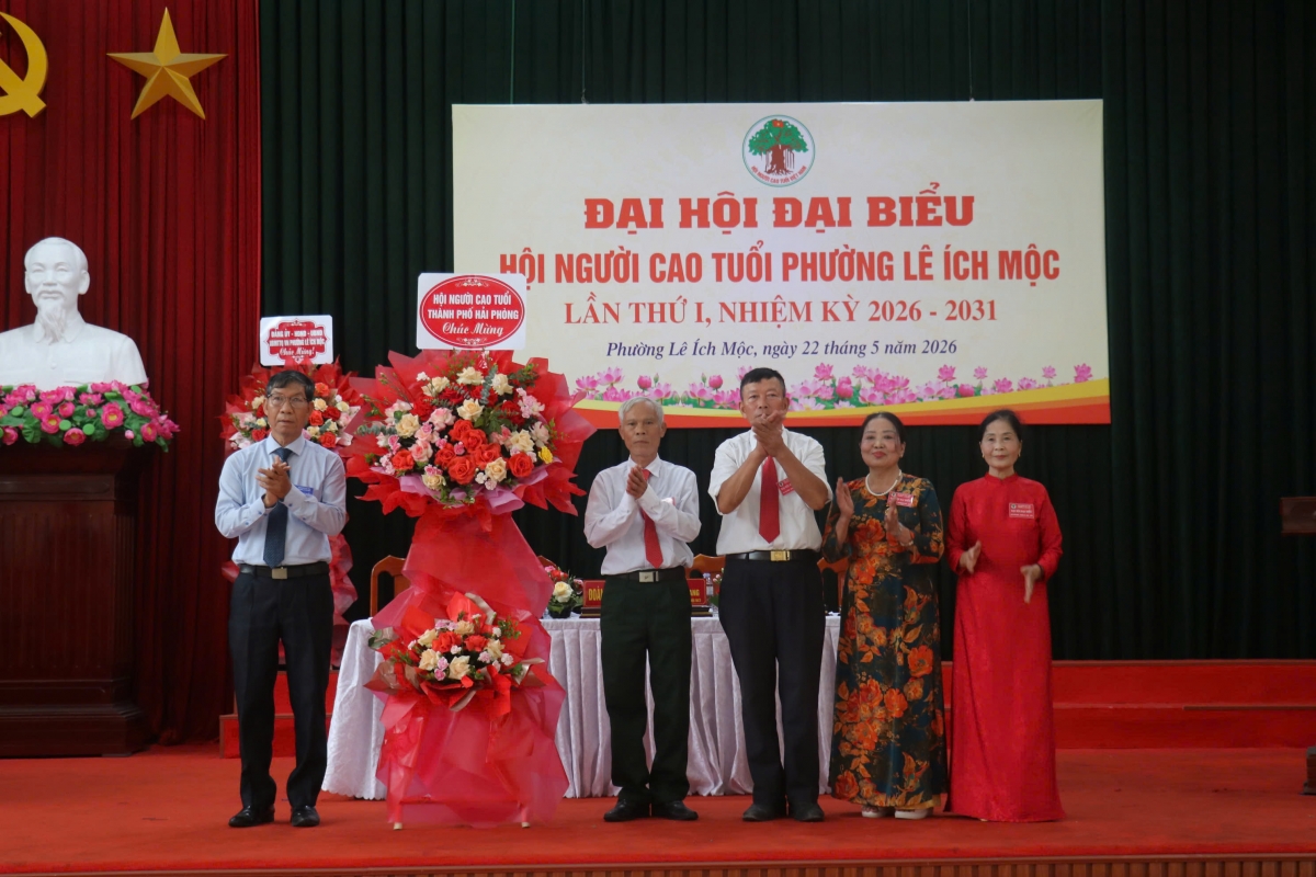 ông Lê Văn Nhã - Chủ tịch Hội Người cao tuổi thành phố Hải Phòng