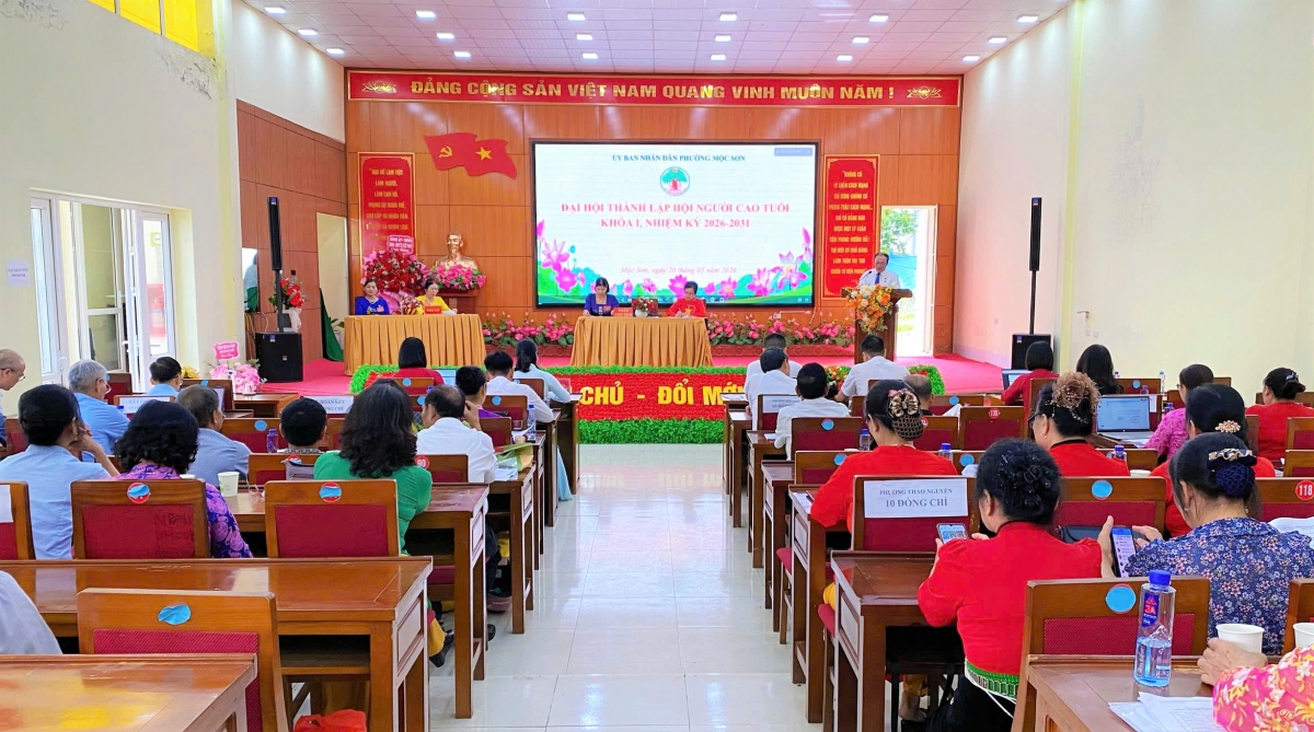 Quang cảnh đại hội