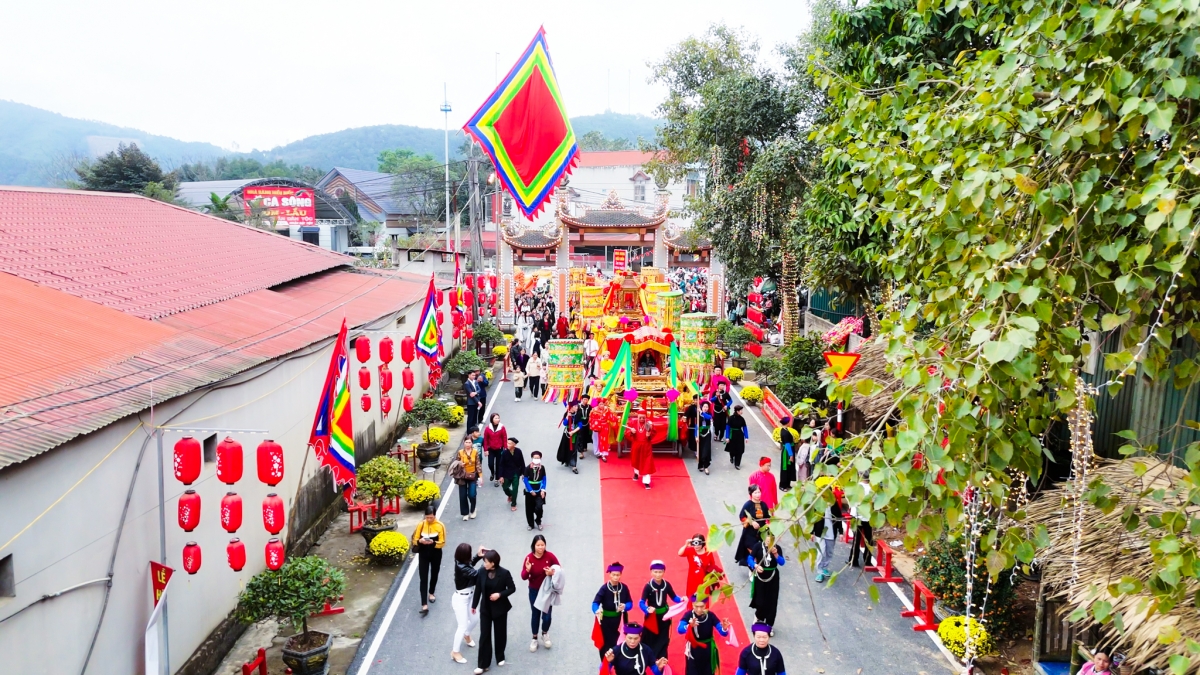 Lễ hội truyền thống Đền Đại An được tổ chức vào ngày mùng 6 tháng Giêng hằng năm, thu hút đông đảo nhân dân và du khách thập phương tham dự.