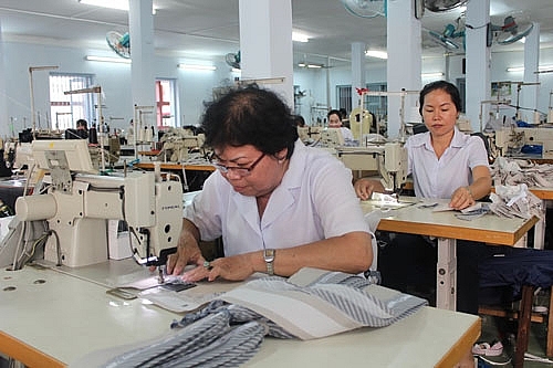 Bảo đảm quyền việc làm cho NCT thích ứng với già hoá dân số, dân số già tại Việt Nam