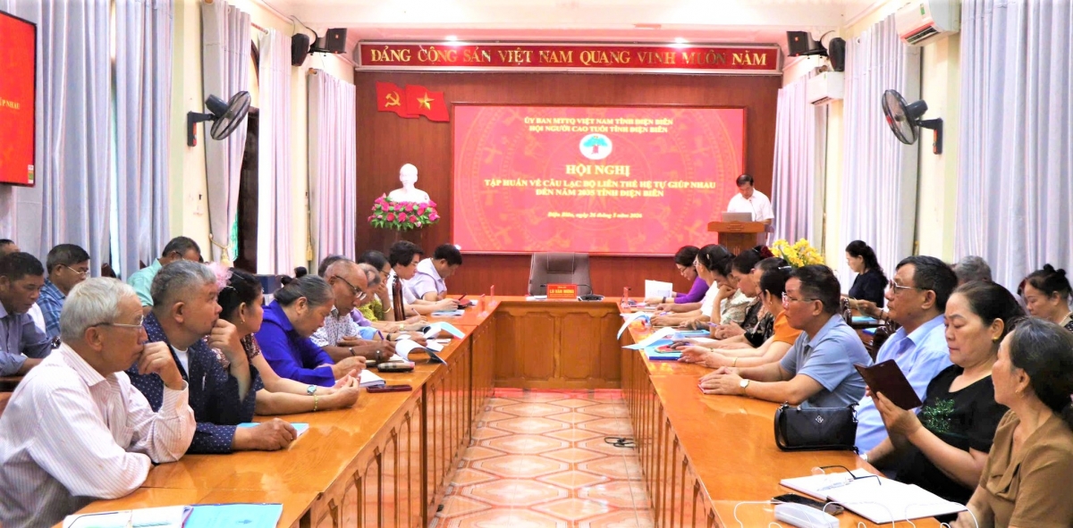Quang cảnh lớp tập huấn tại điểm cầu phường Điện Biên Phủ